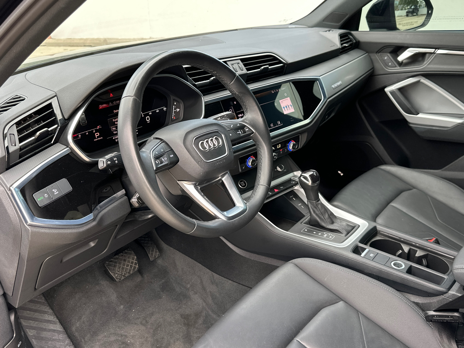 2022 Audi Q3 Premium Plus 27