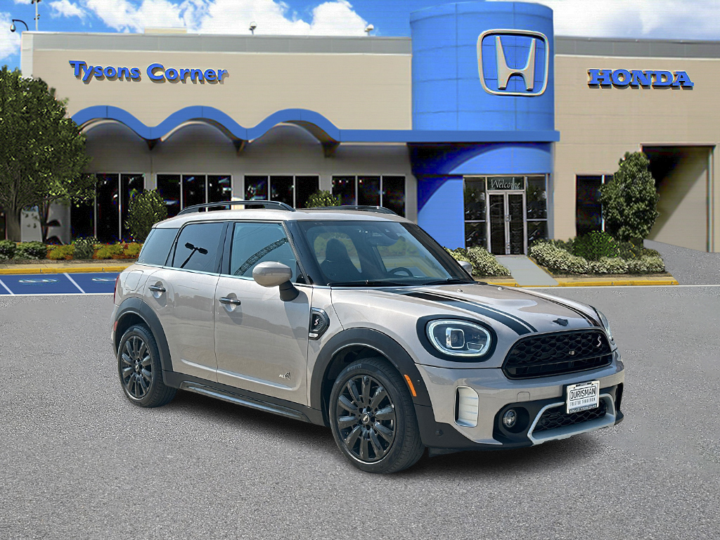 2022 MINI Cooper S Countryman Iconic 1