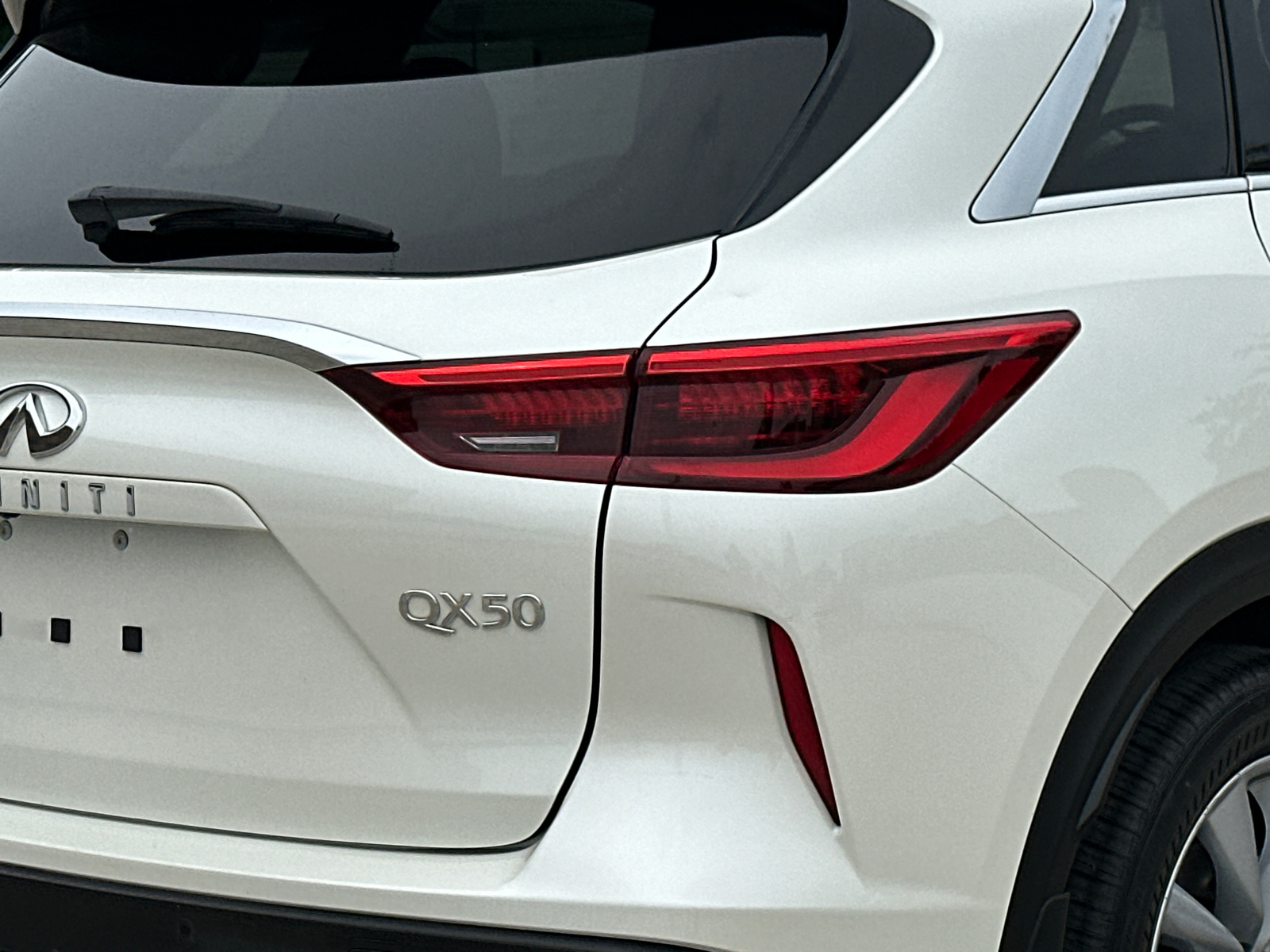 2021 INFINITI QX50 ESSENTIAL 6