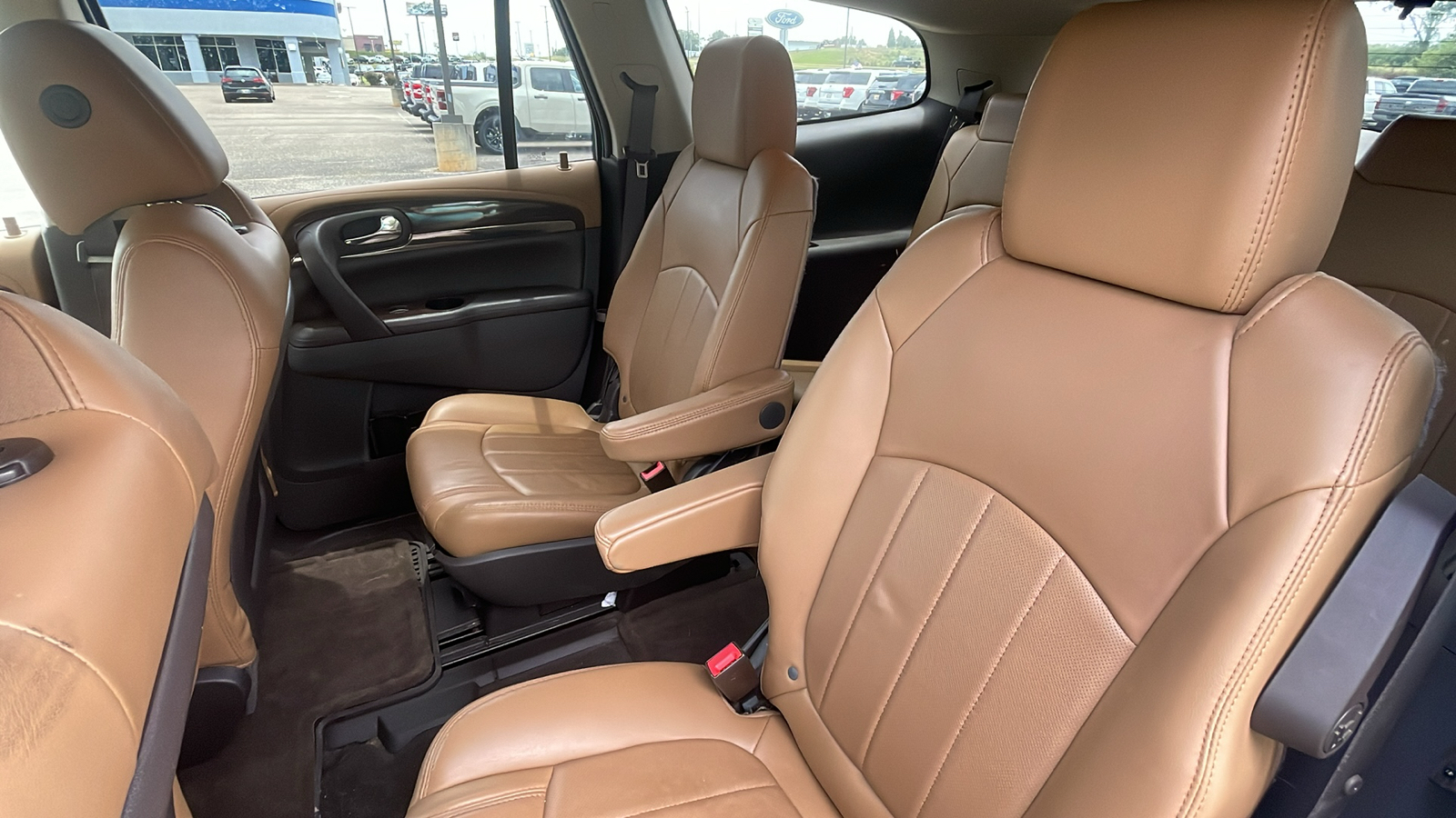 2016 Buick Enclave Leather Group 24