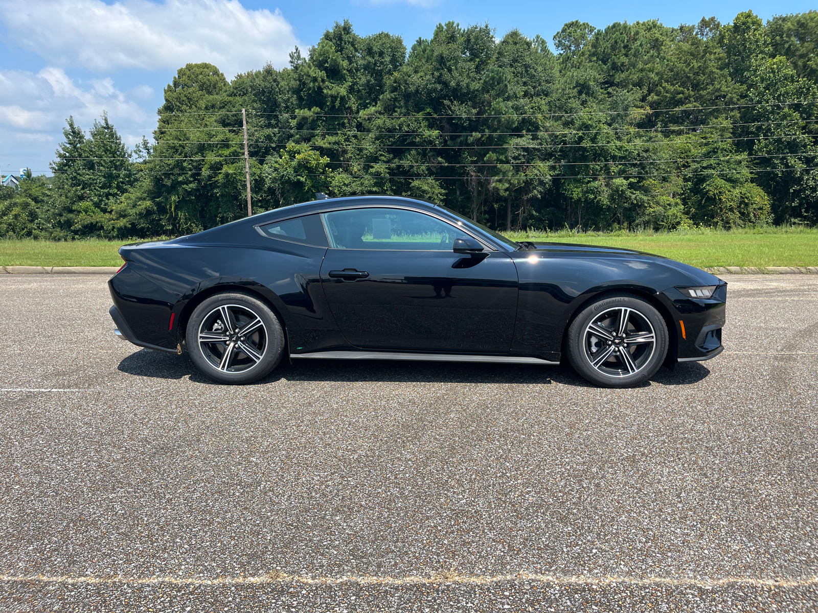 2024 Ford Mustang EcoBoost 9