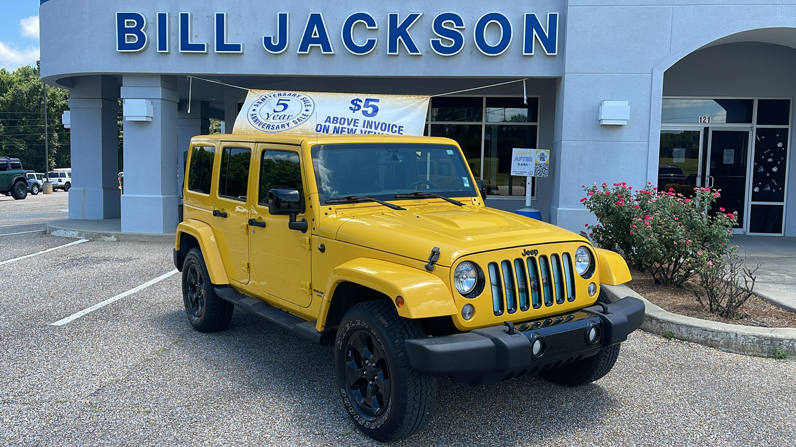 2015 Jeep Wrangler Unlimited Sahara 1