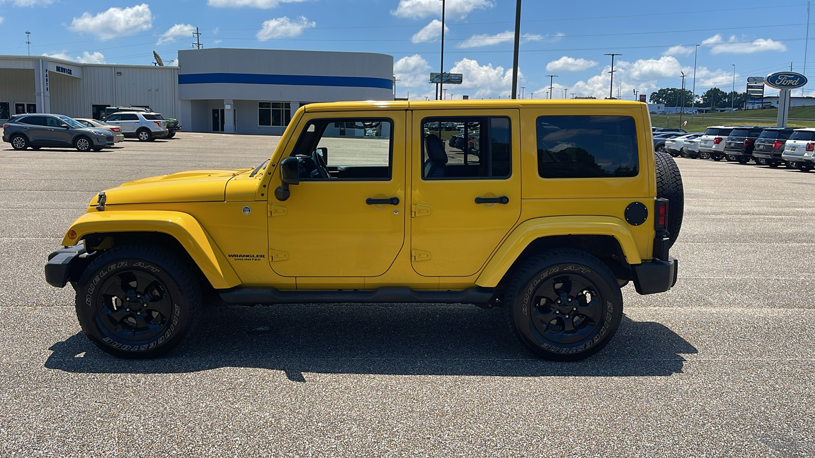 2015 Jeep Wrangler Unlimited Sahara 4