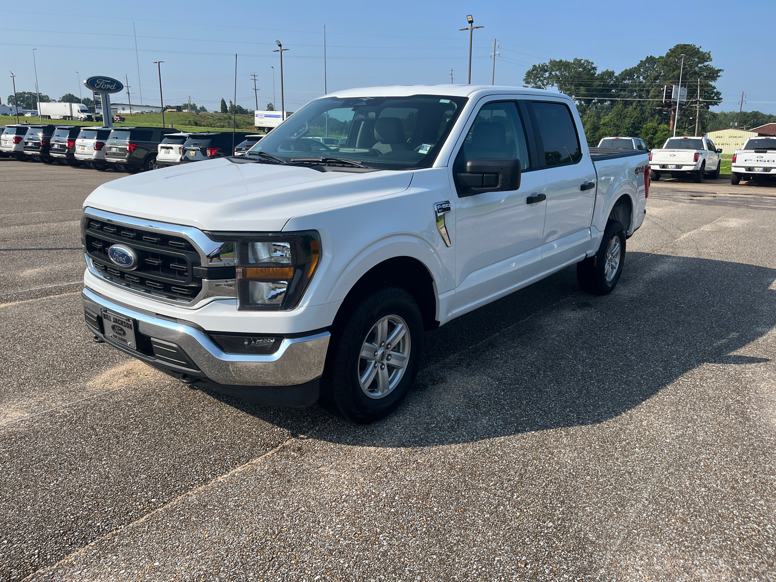 2023 Ford F-150 XLT 4