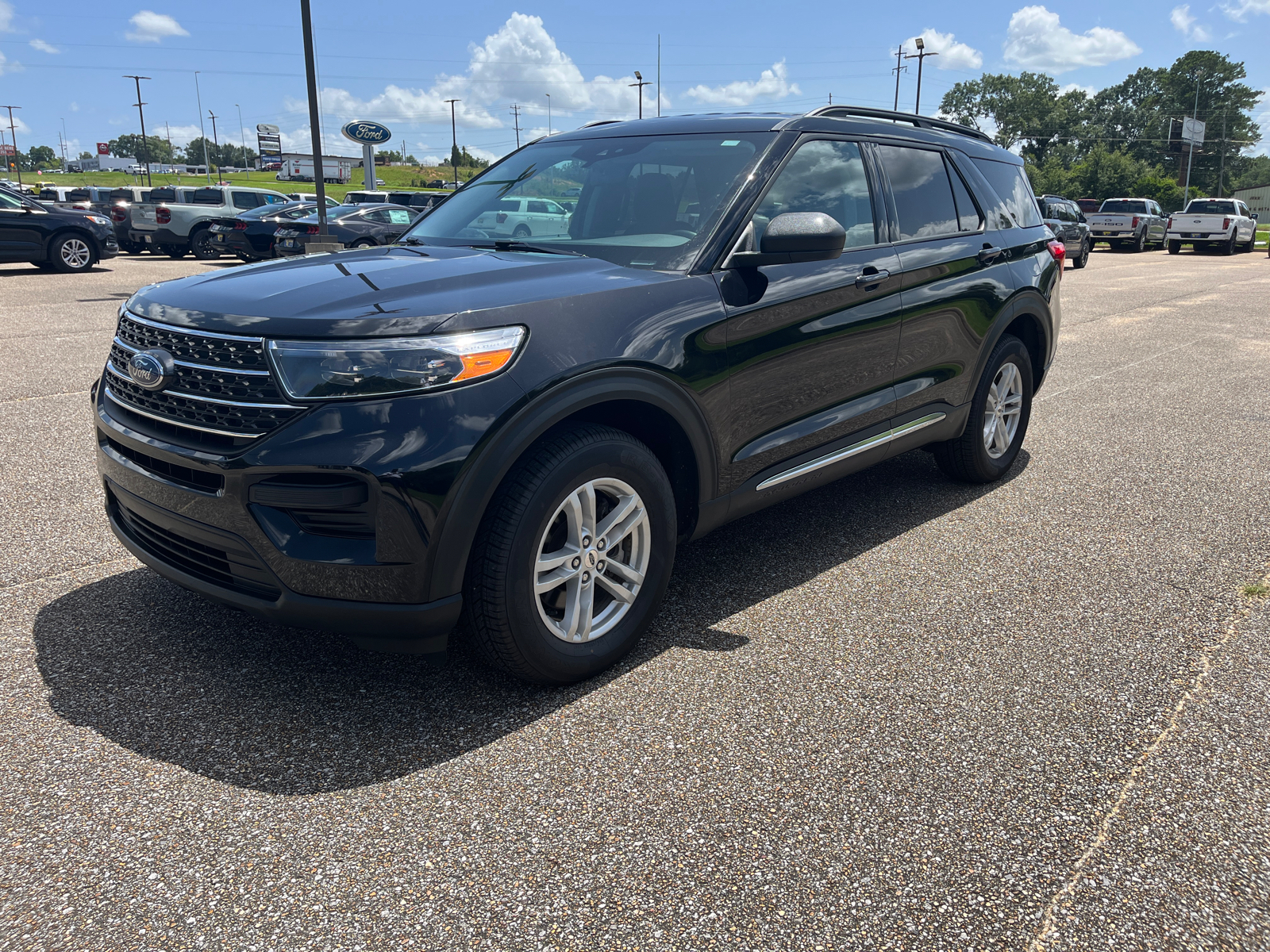 2022 Ford Explorer XLT 3