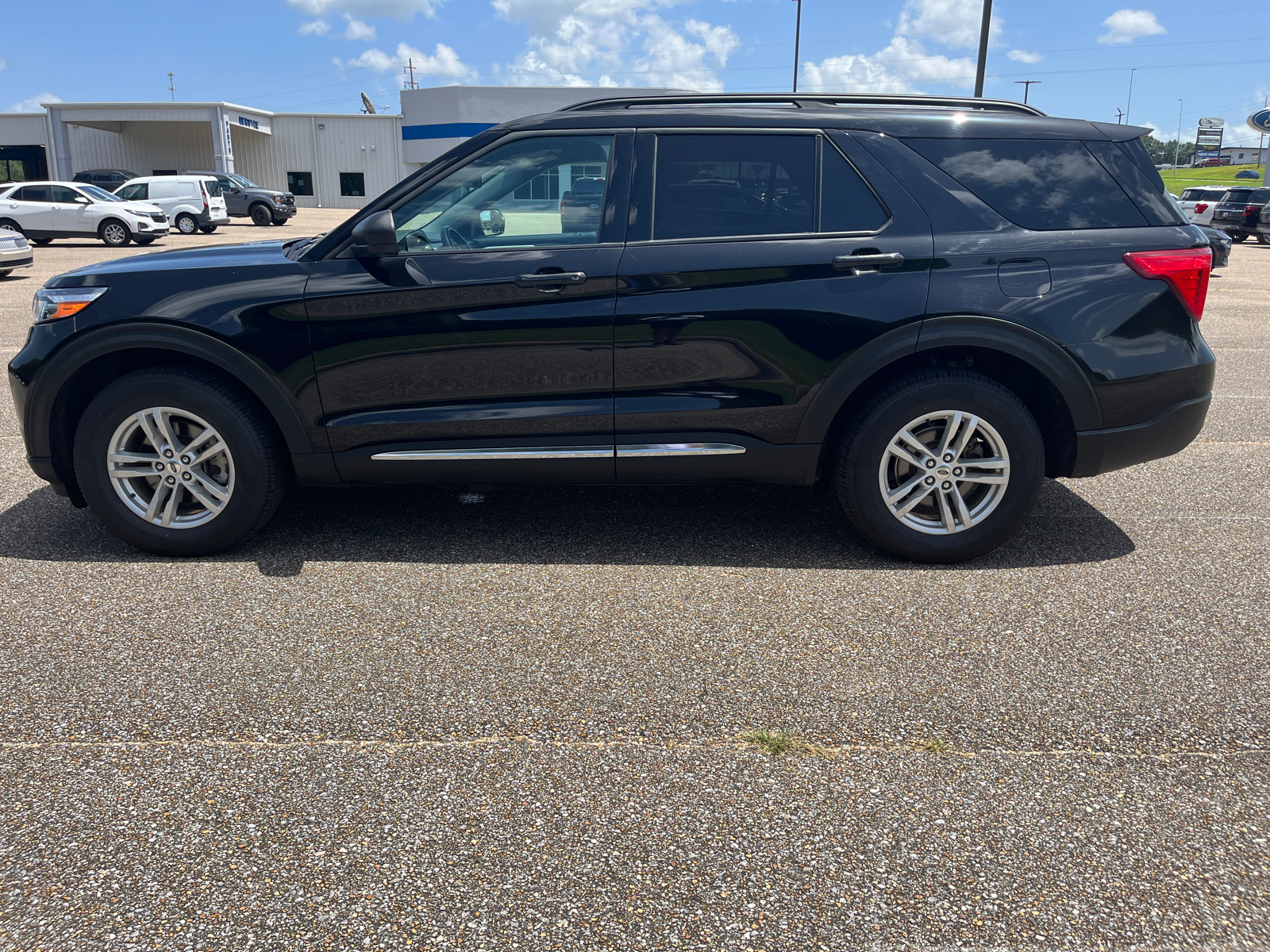 2022 Ford Explorer XLT 4