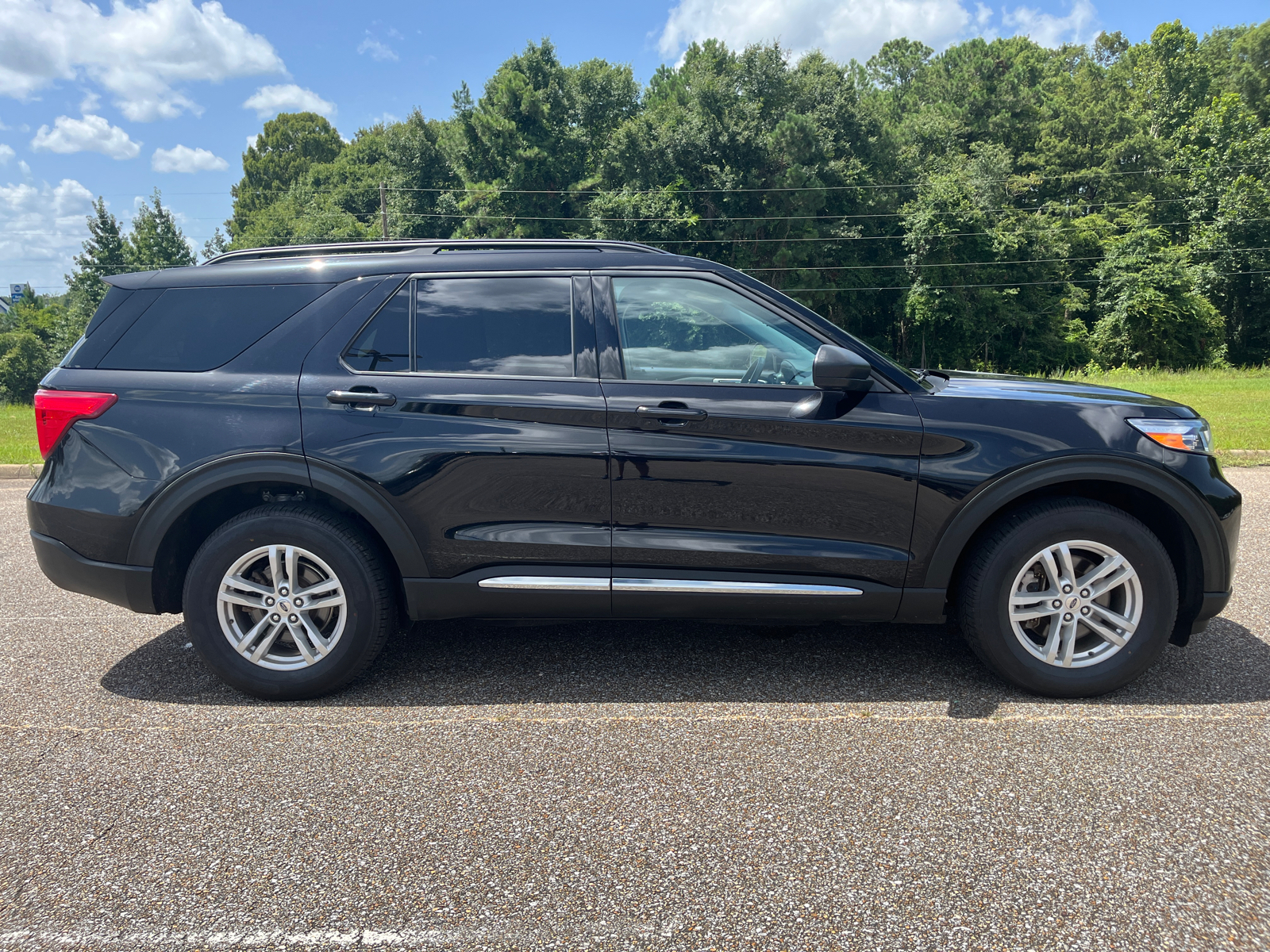 2022 Ford Explorer XLT 8