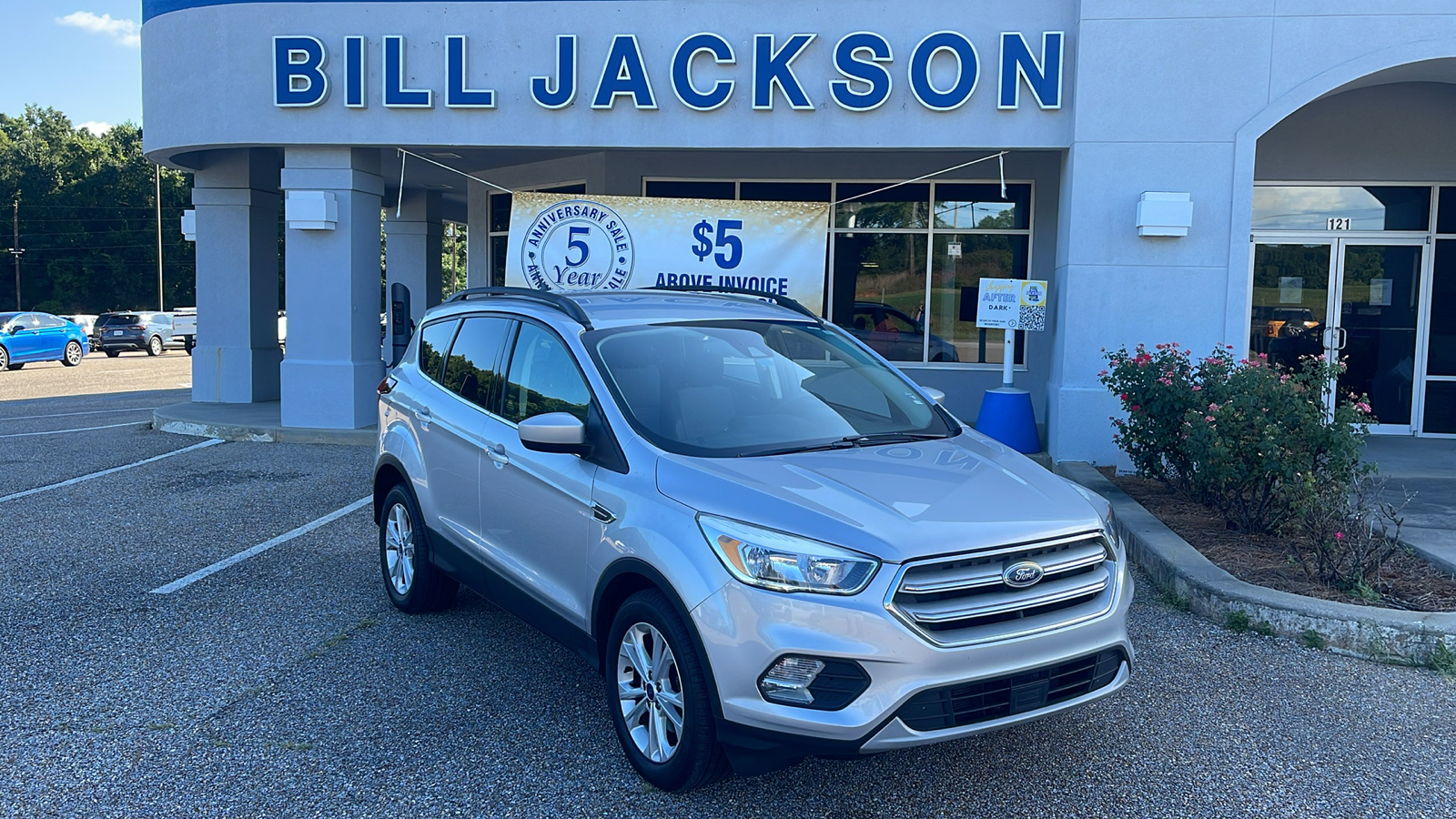 2019 Ford Escape SE 1