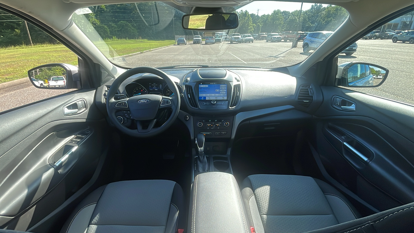 2019 Ford Escape SE 25