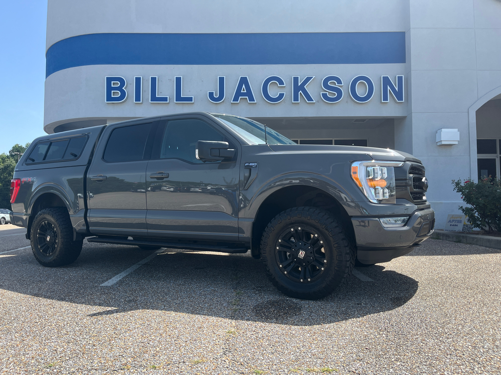 2021 Ford F-150 XLT 1