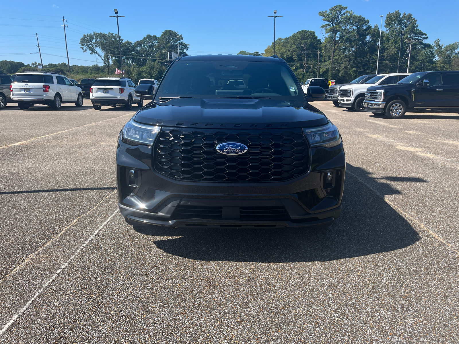 2025 Ford Explorer ST-Line 3