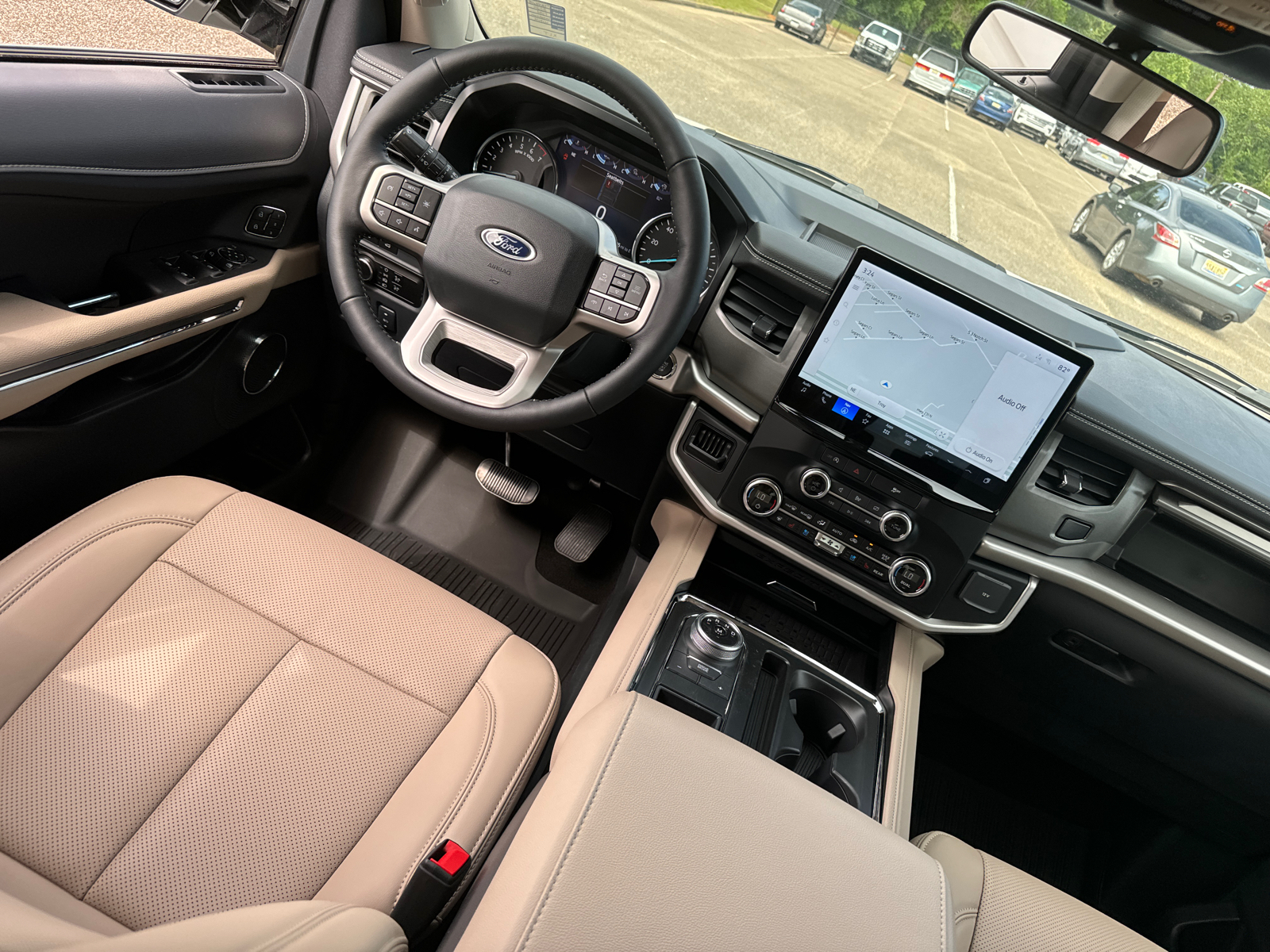 2024 Ford Expedition XLT 28