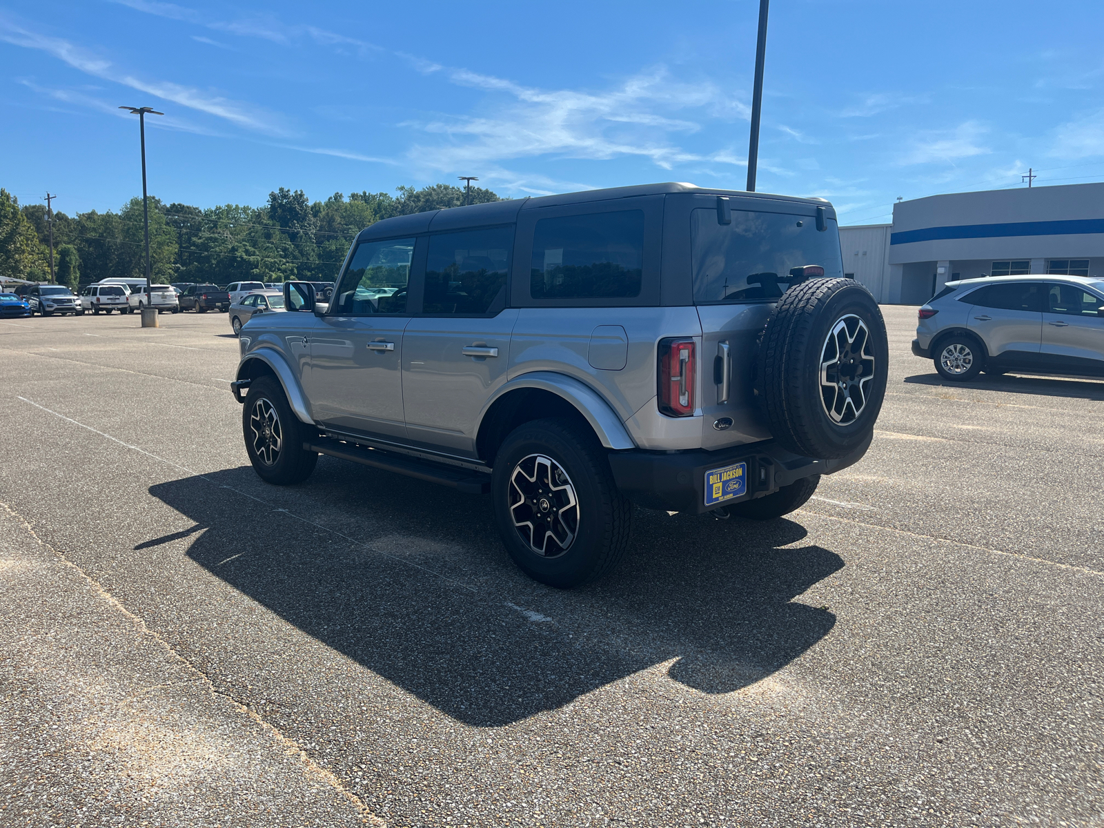 2024 Ford Bronco Outer Banks 6