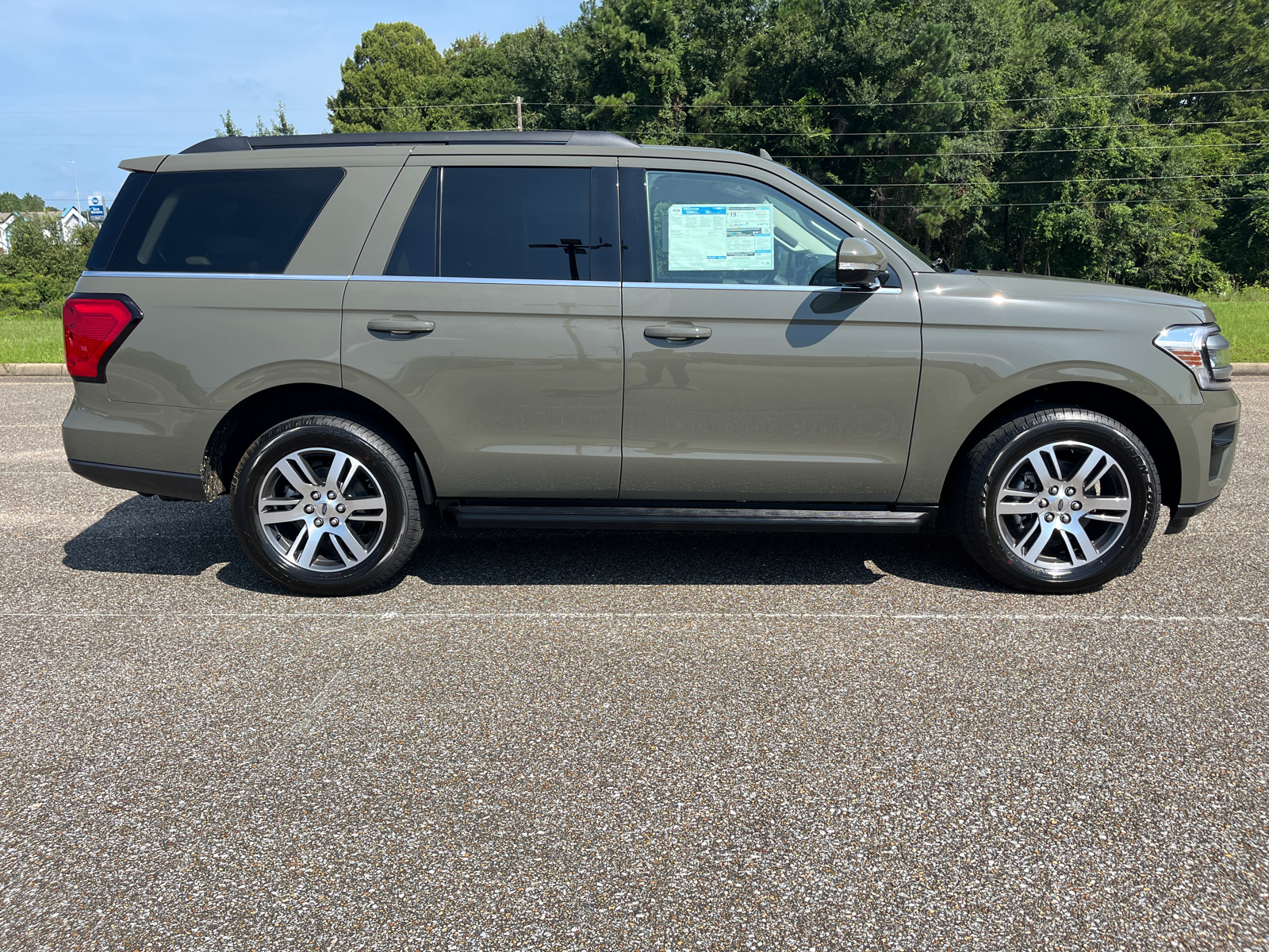 2024 Ford Expedition XLT 9