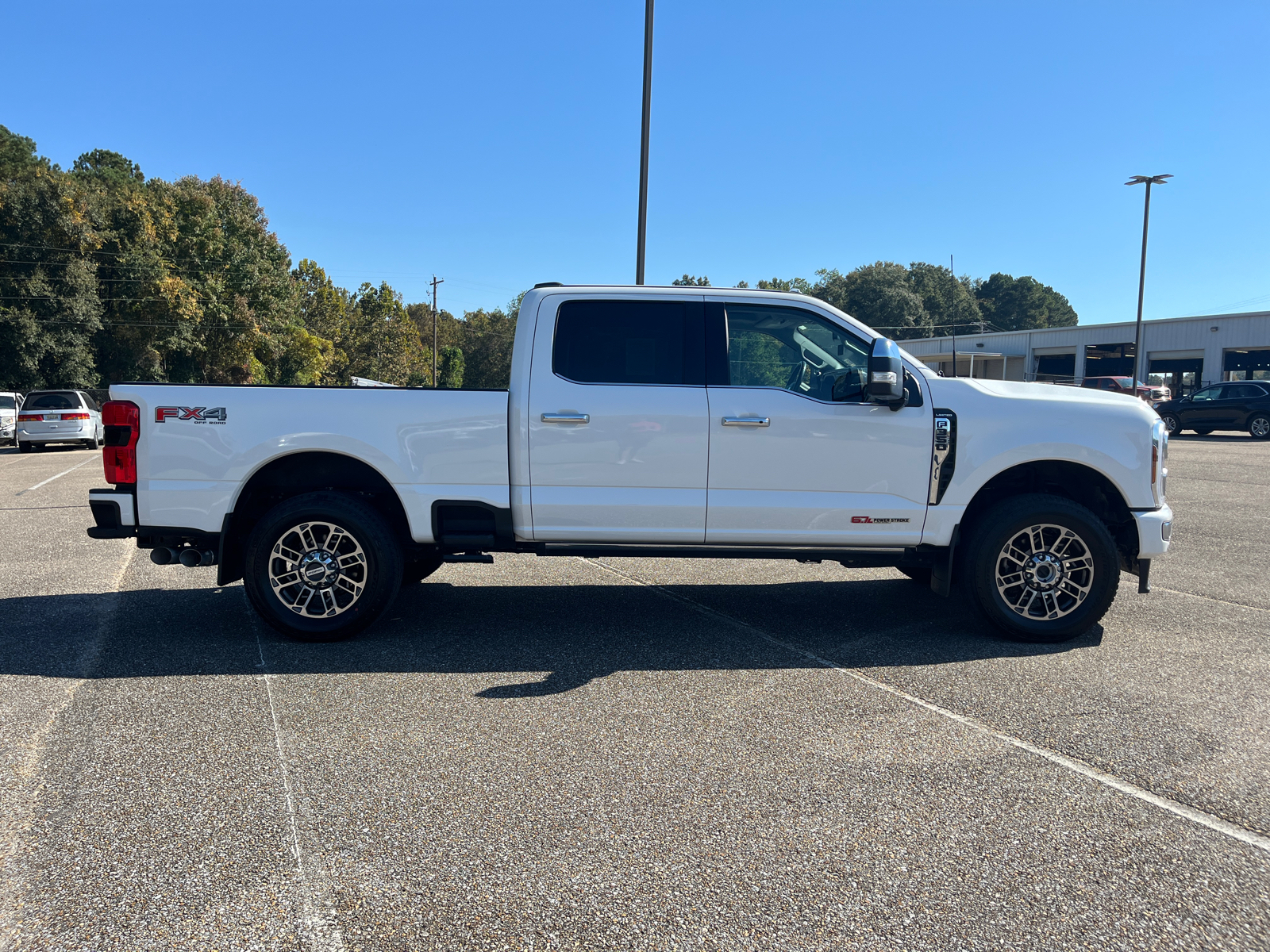 2024 Ford F-350SD Limited 10