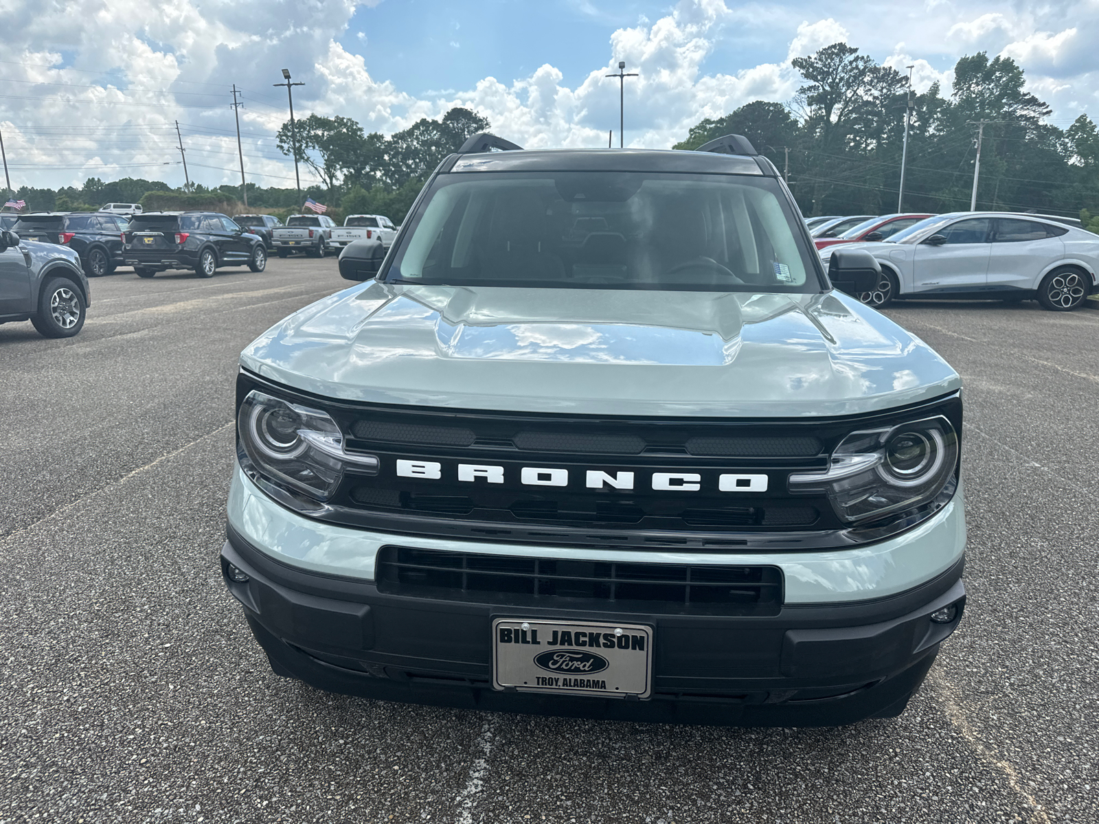 2024 Ford Bronco Sport Outer Banks 2