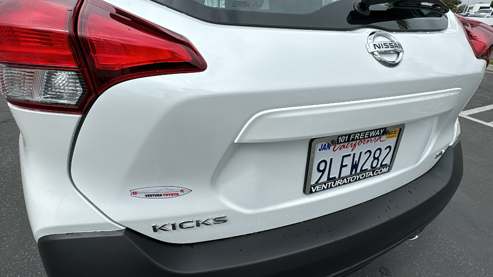2019 Nissan Kicks SV 24