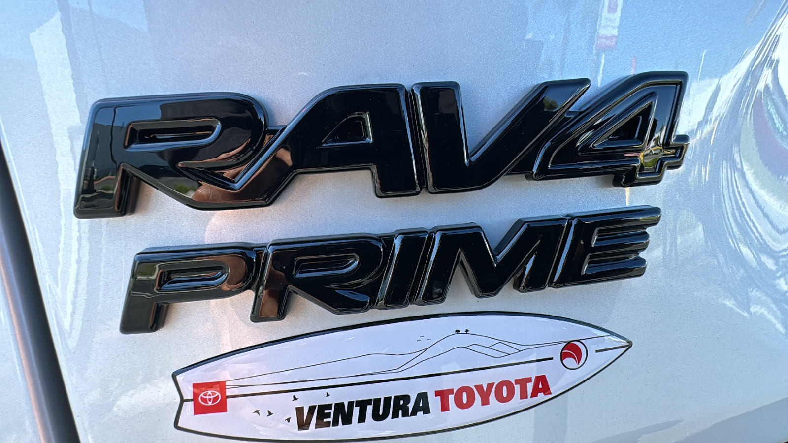 2024 Toyota RAV4 Prime XSE 27
