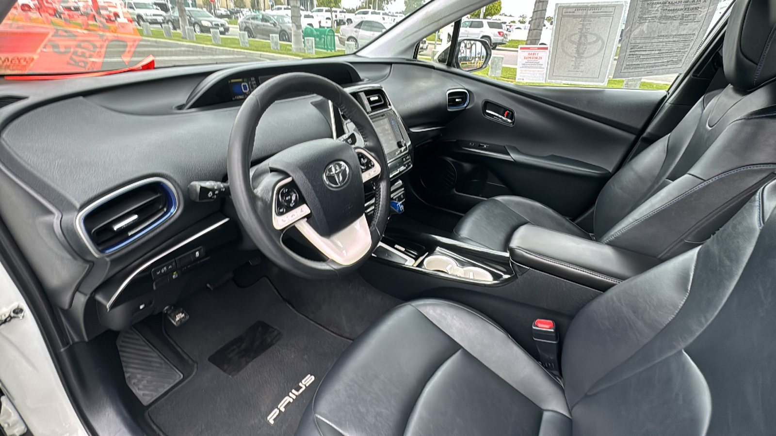 2016 Toyota Prius Four Touring 13