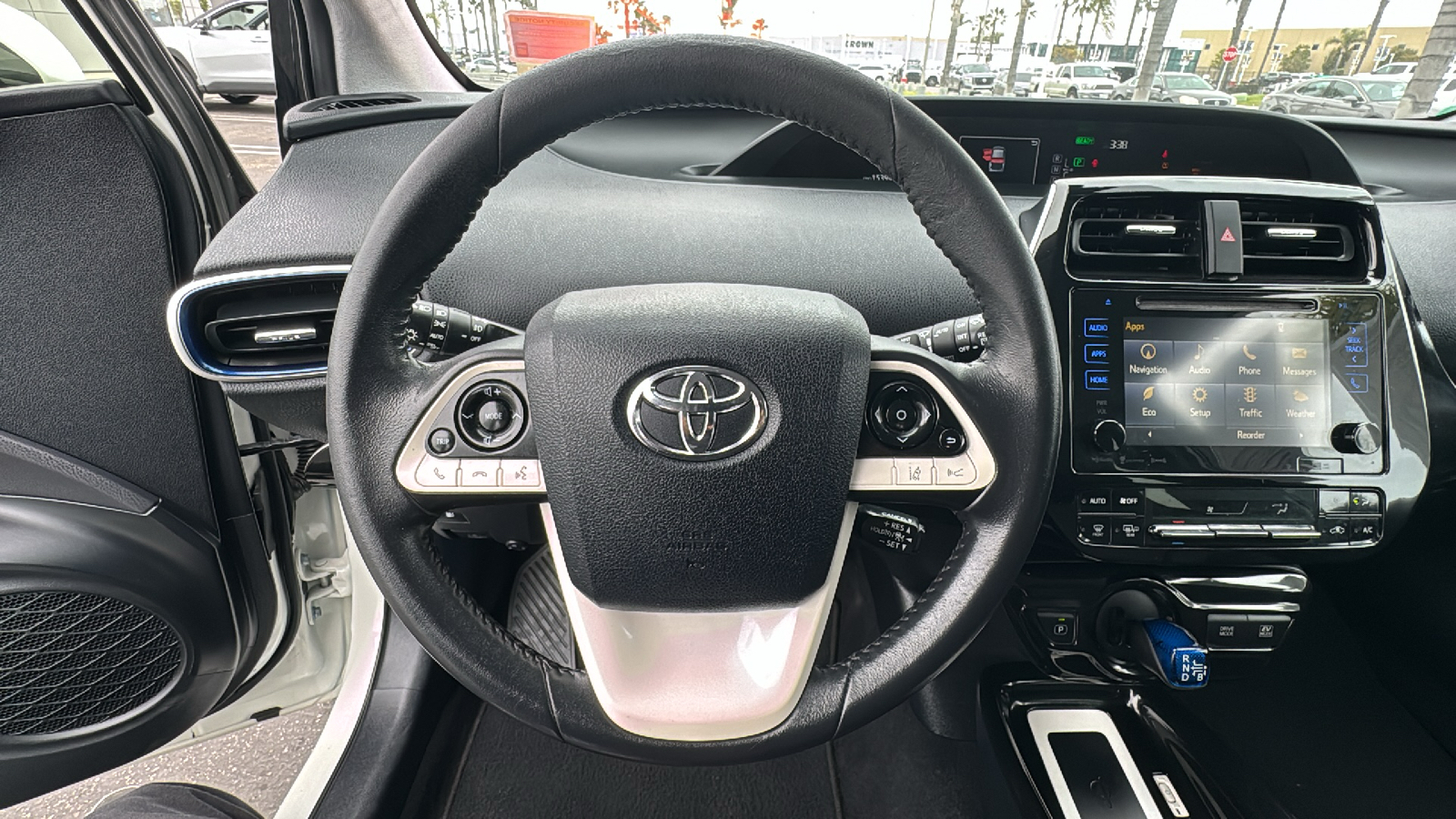 2016 Toyota Prius Four Touring 16