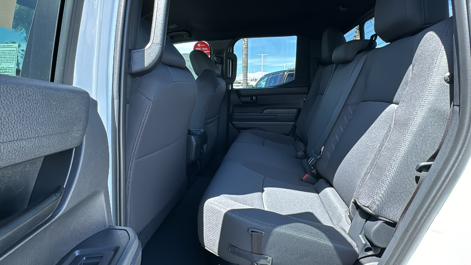 2024 Toyota Tacoma SR5 Double Cab 6 Bed AT 17