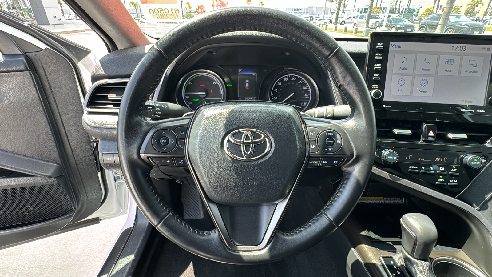 2021 Toyota Camry Hybrid SE 16