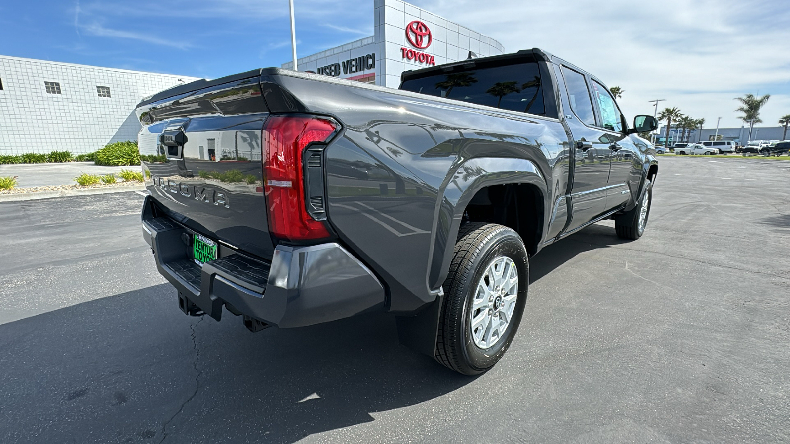 2024 Toyota Tacoma SR5 Double Cab 6 Bed AT 3