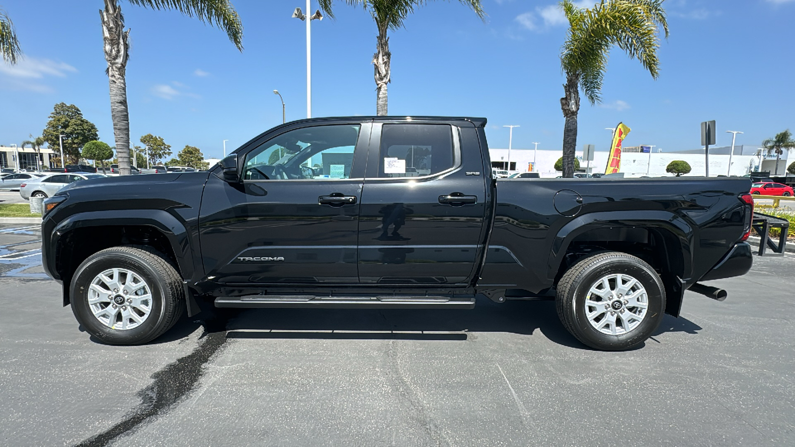 2024 Toyota Tacoma SR5 Double Cab 6 Bed AT 6