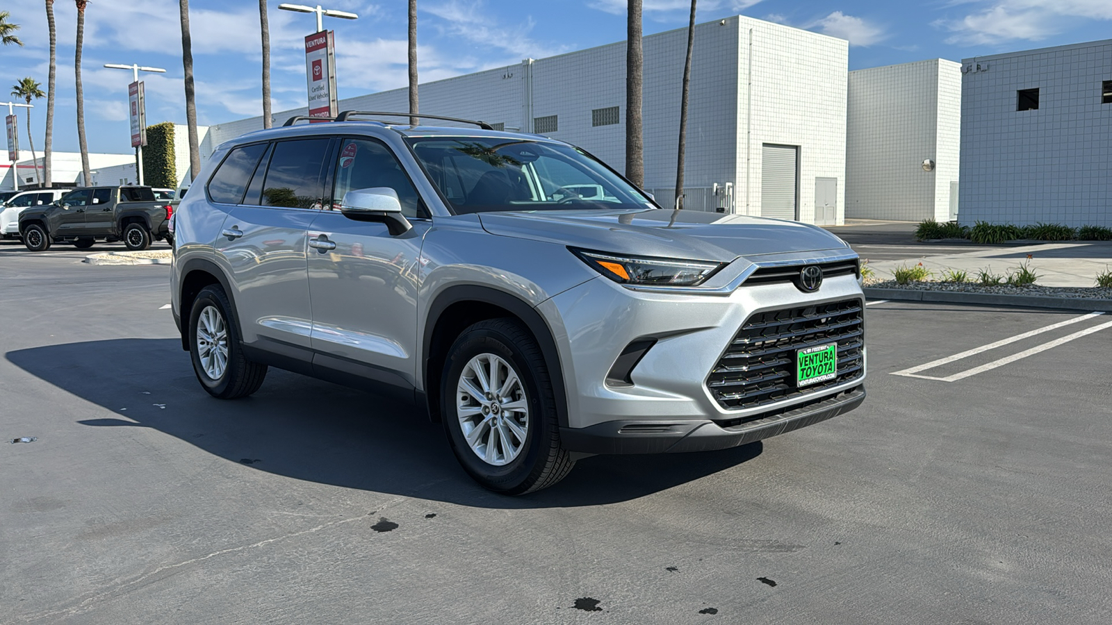 2024 Toyota Grand Highlander  1