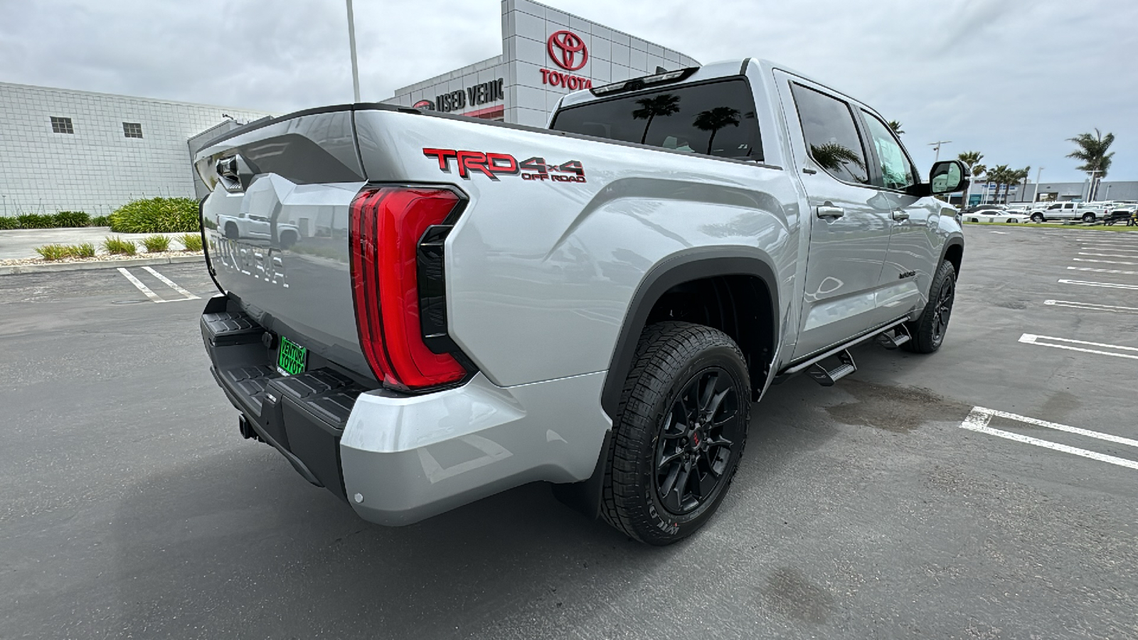 2024 Toyota Tundra Limited CrewMax 5.5 Bed 3