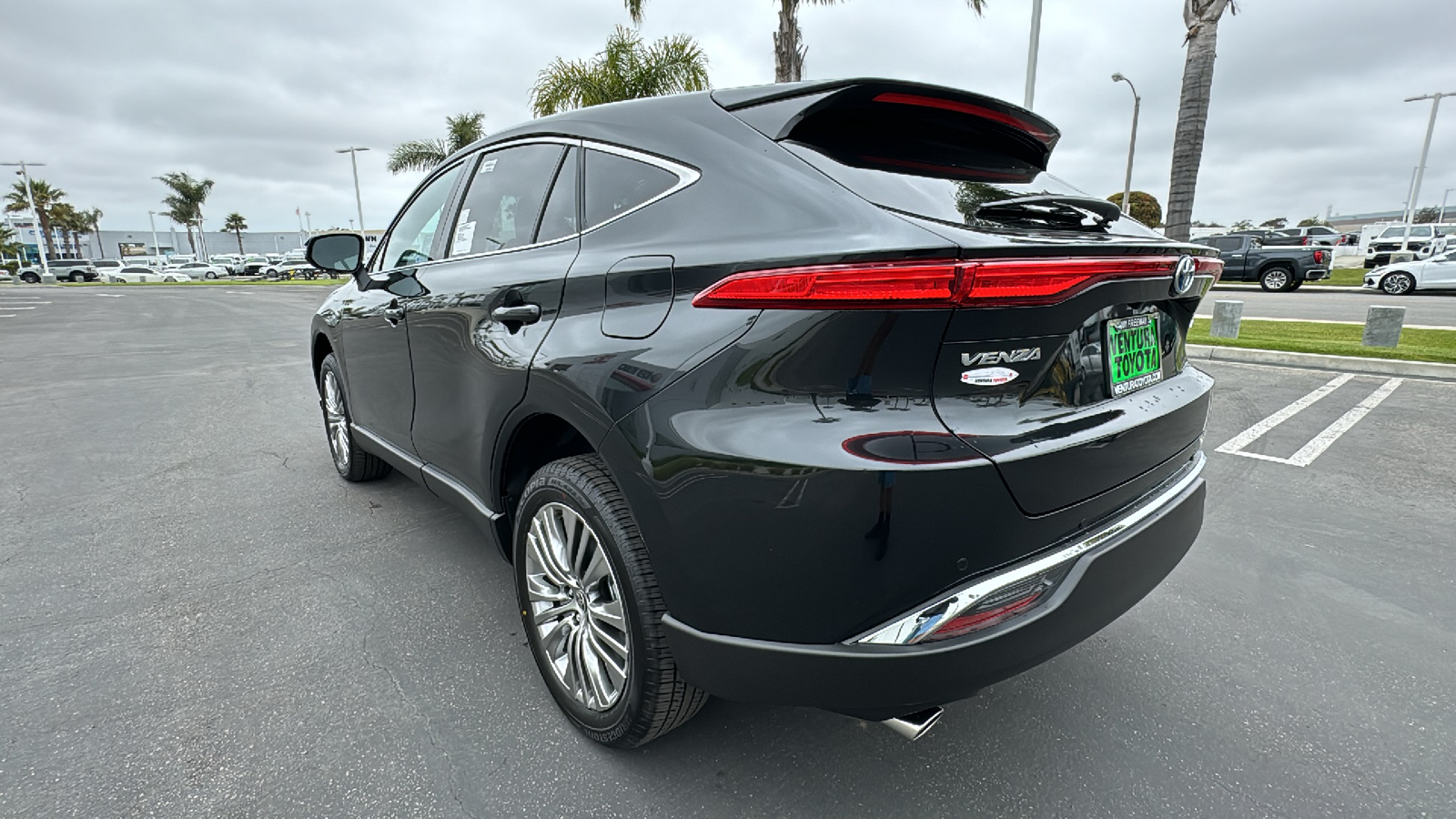2024 Toyota Venza Limited 5