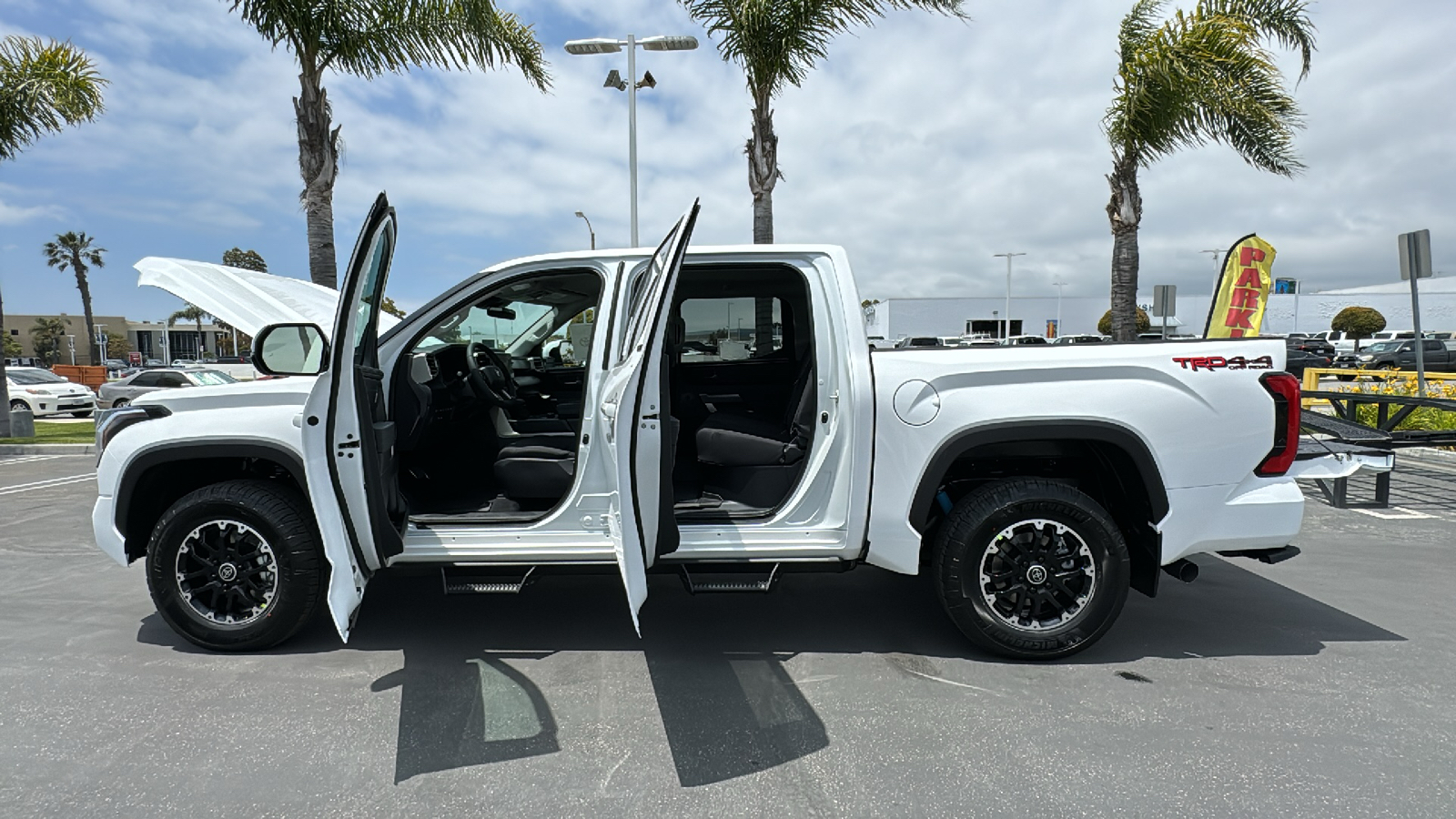 2024 Toyota Tundra SR5 CrewMax 5.5 Bed 11