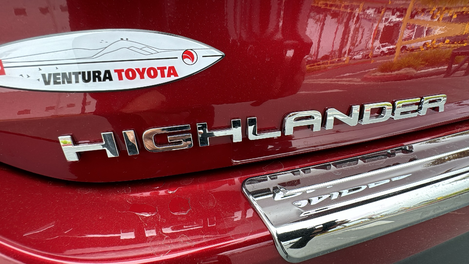 2024 Toyota Highlander LE 25