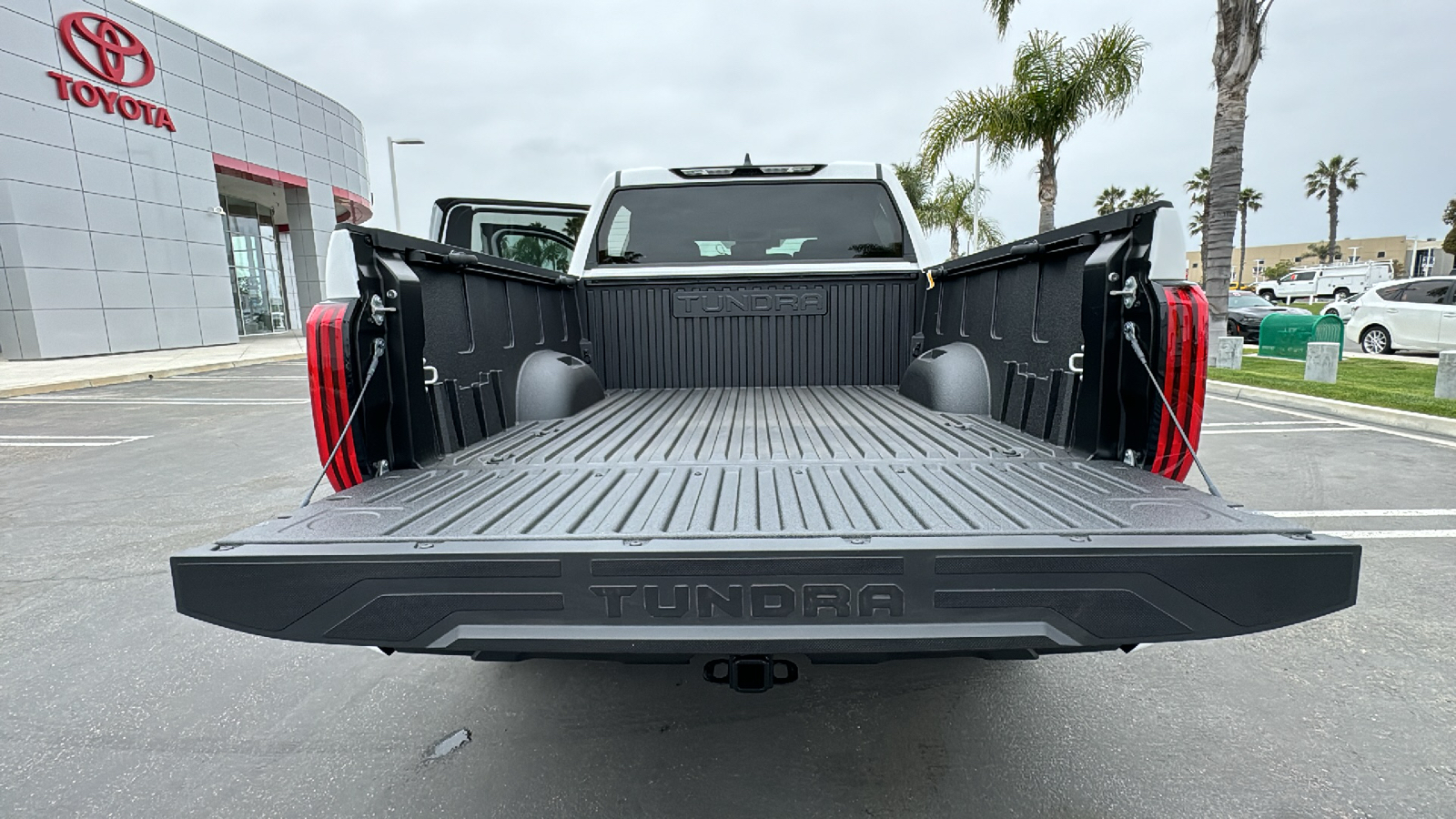 2024 Toyota Tundra SR5 CrewMax 5.5 Bed 10