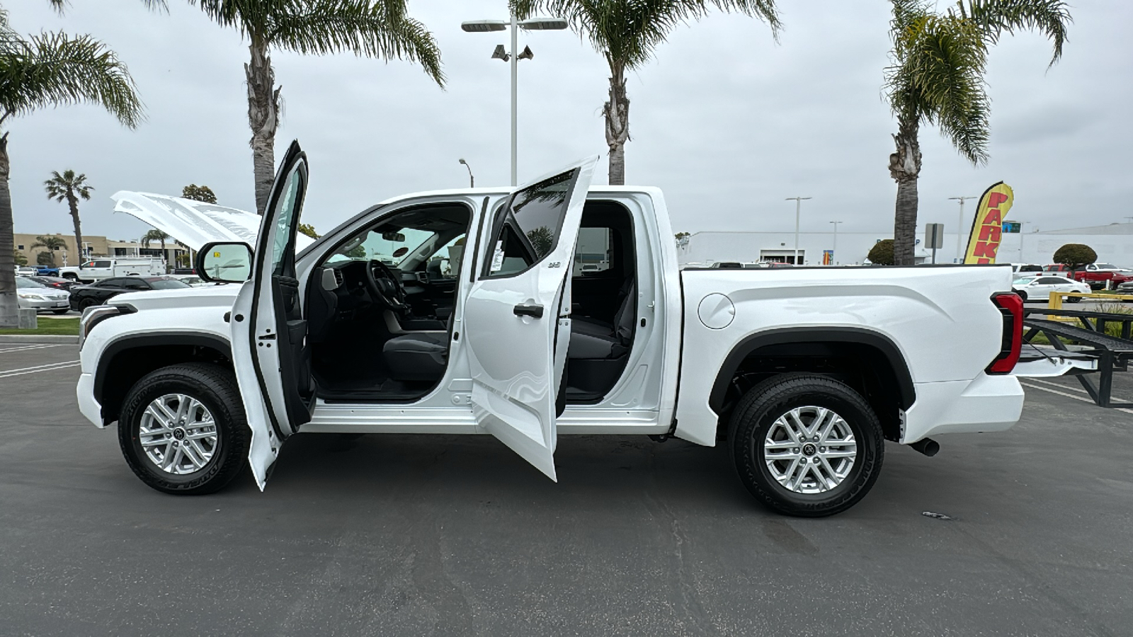 2024 Toyota Tundra SR5 CrewMax 5.5 Bed 11