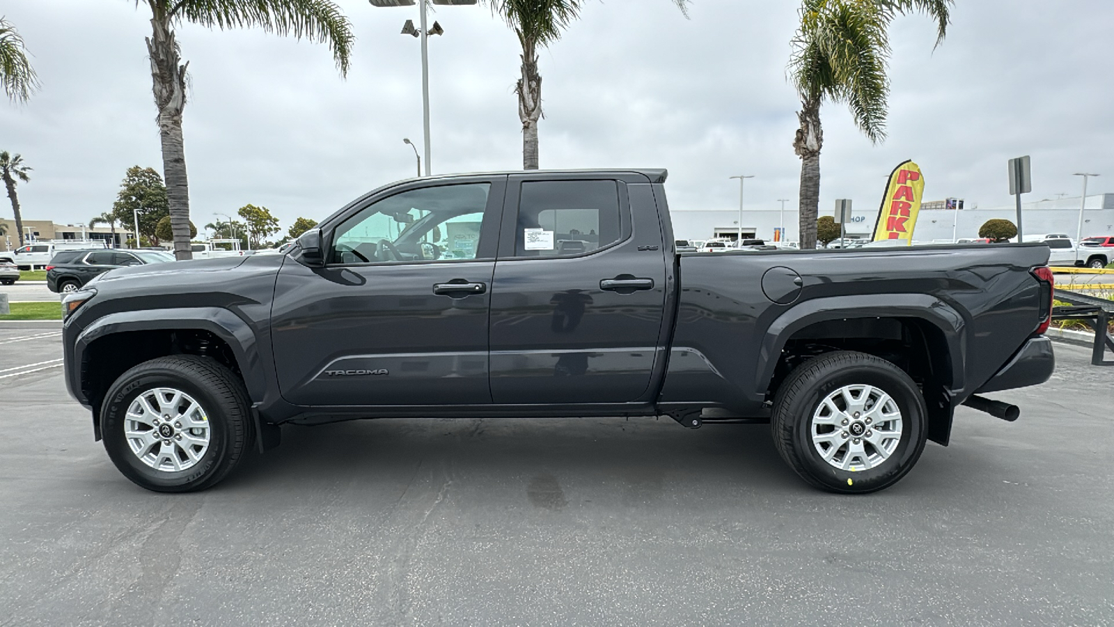 2024 Toyota Tacoma SR5 Double Cab 6 Bed AT 6