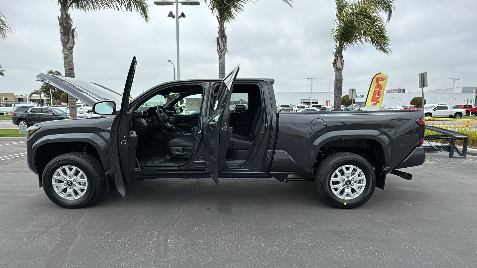 2024 Toyota Tacoma SR5 Double Cab 6 Bed AT 11