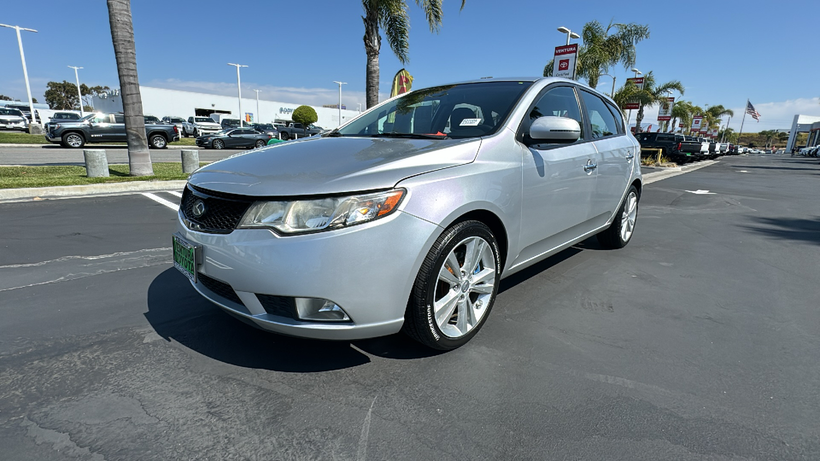 2011 Kia Forte 5-Door SX 7