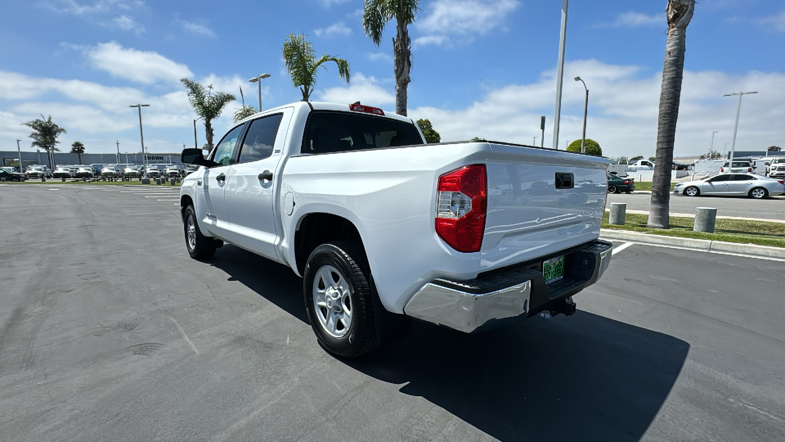 2021 Toyota Tundra SR5 CrewMax 5.5 Bed 5.7L 5