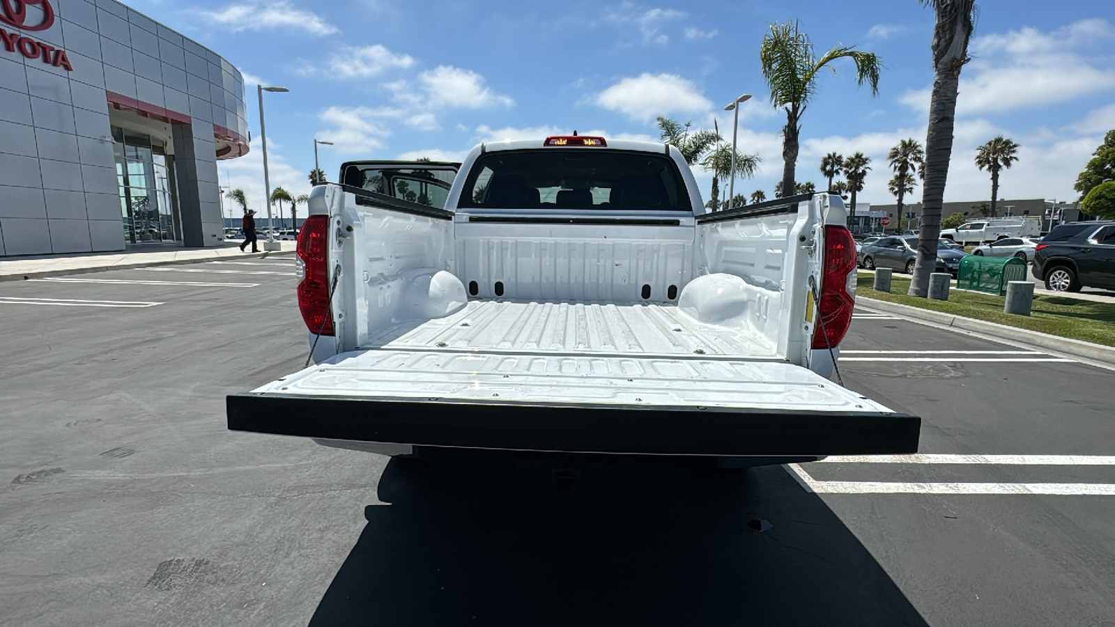 2021 Toyota Tundra SR5 CrewMax 5.5 Bed 5.7L 10