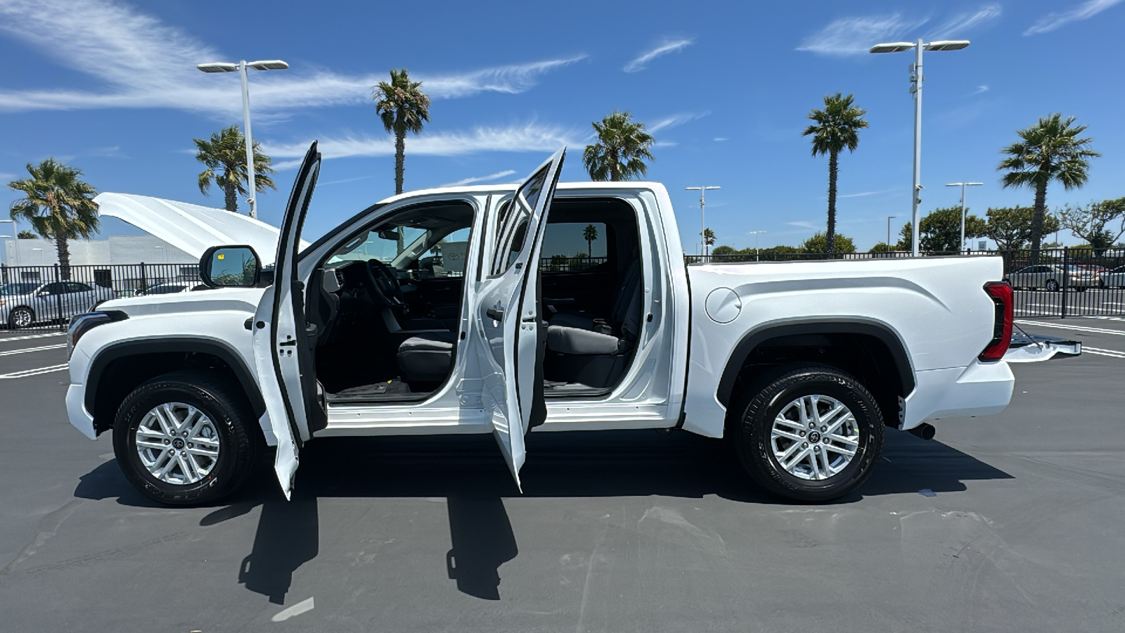 2024 Toyota Tundra SR5 CrewMax 5.5 Bed 11