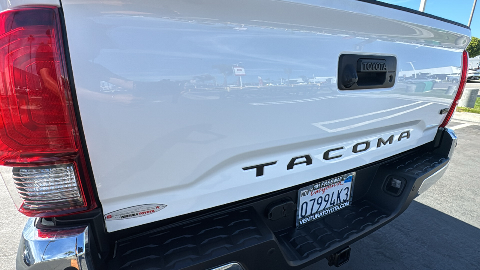 2022 Toyota Tacoma SR5 Double Cab 5 Bed V6 AT 24