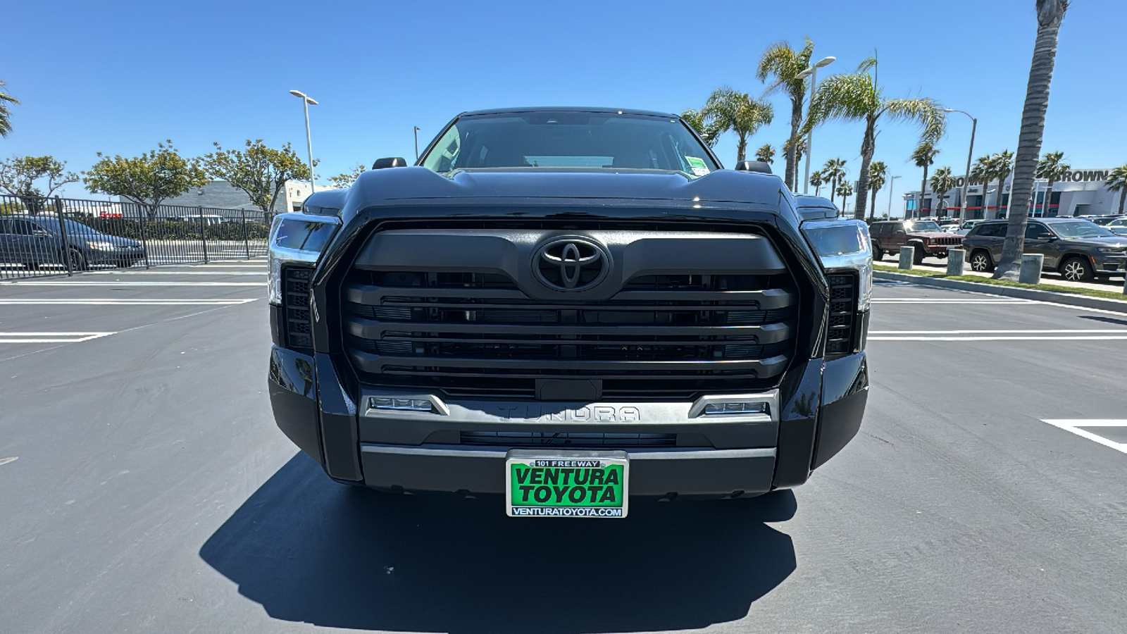 2024 Toyota Tundra SR5 CrewMax 5.5 Bed 8