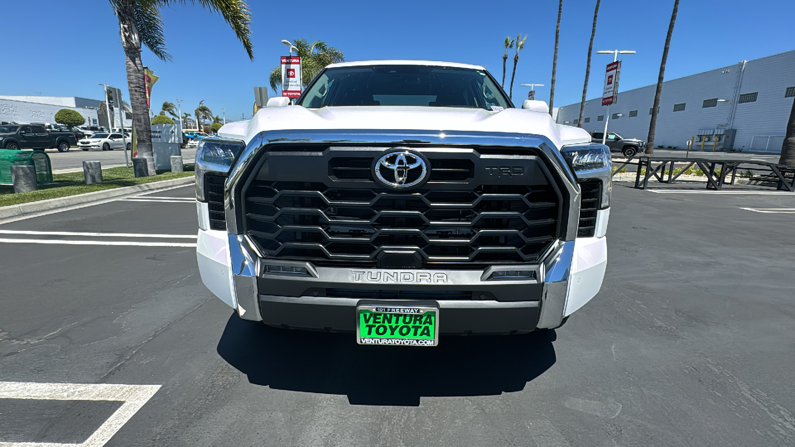 2024 Toyota Tundra SR5 CrewMax 5.5 Bed 8