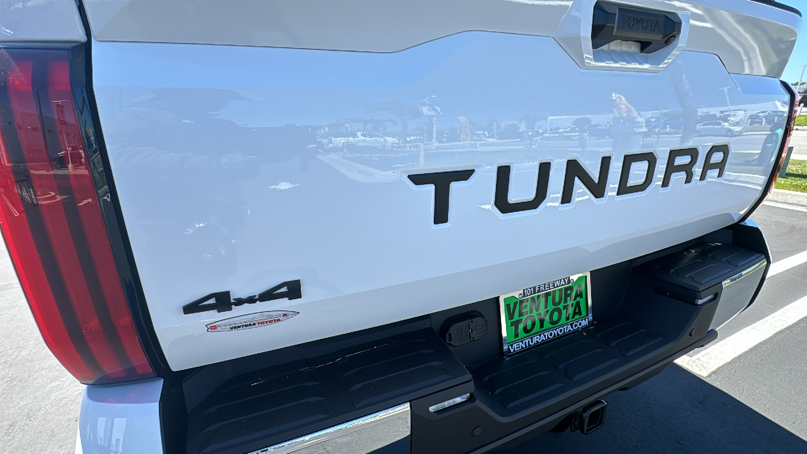 2024 Toyota Tundra SR5 CrewMax 5.5 Bed 24