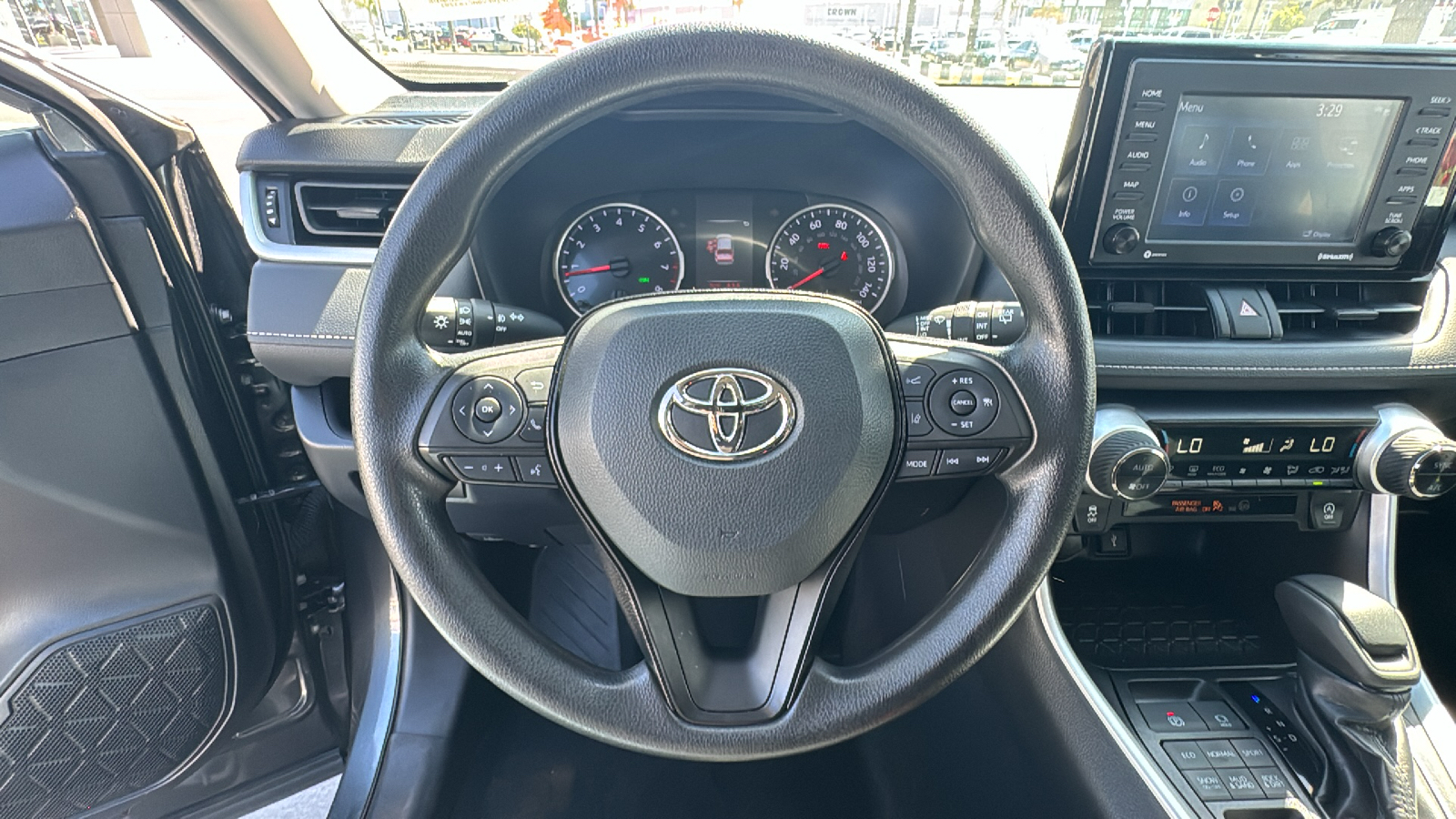 2021 Toyota RAV4 XLE 16