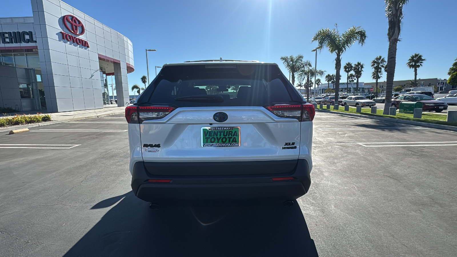 2024 Toyota RAV4 Hybrid XLE Premium 4