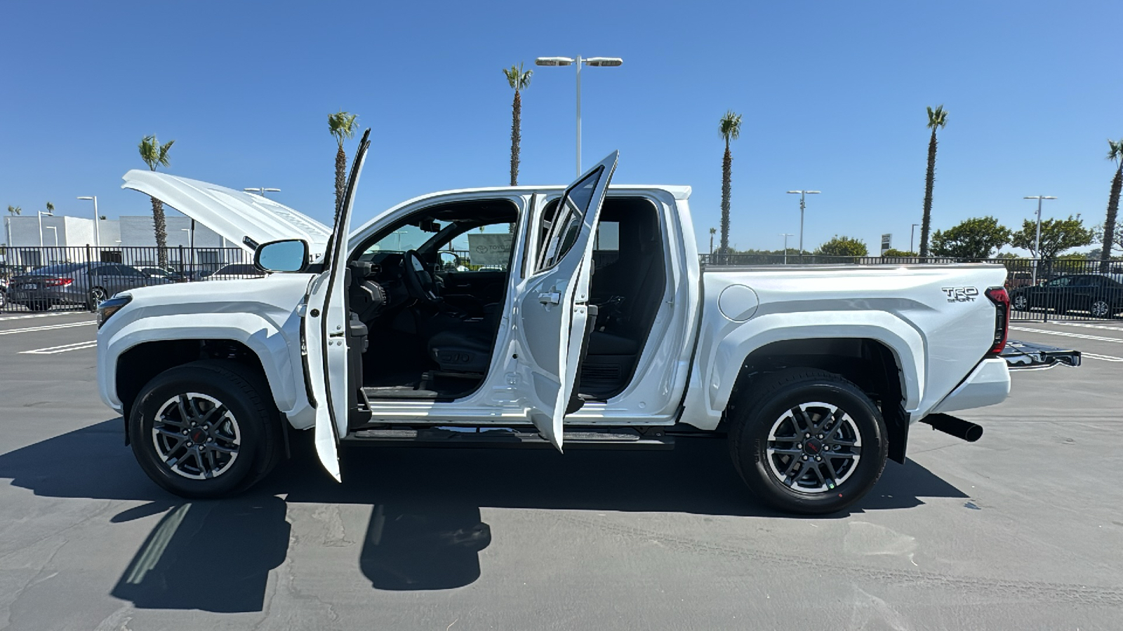 2024 Toyota Tacoma TRD Sport Hybrid Double Cab 5 Bed AT 11