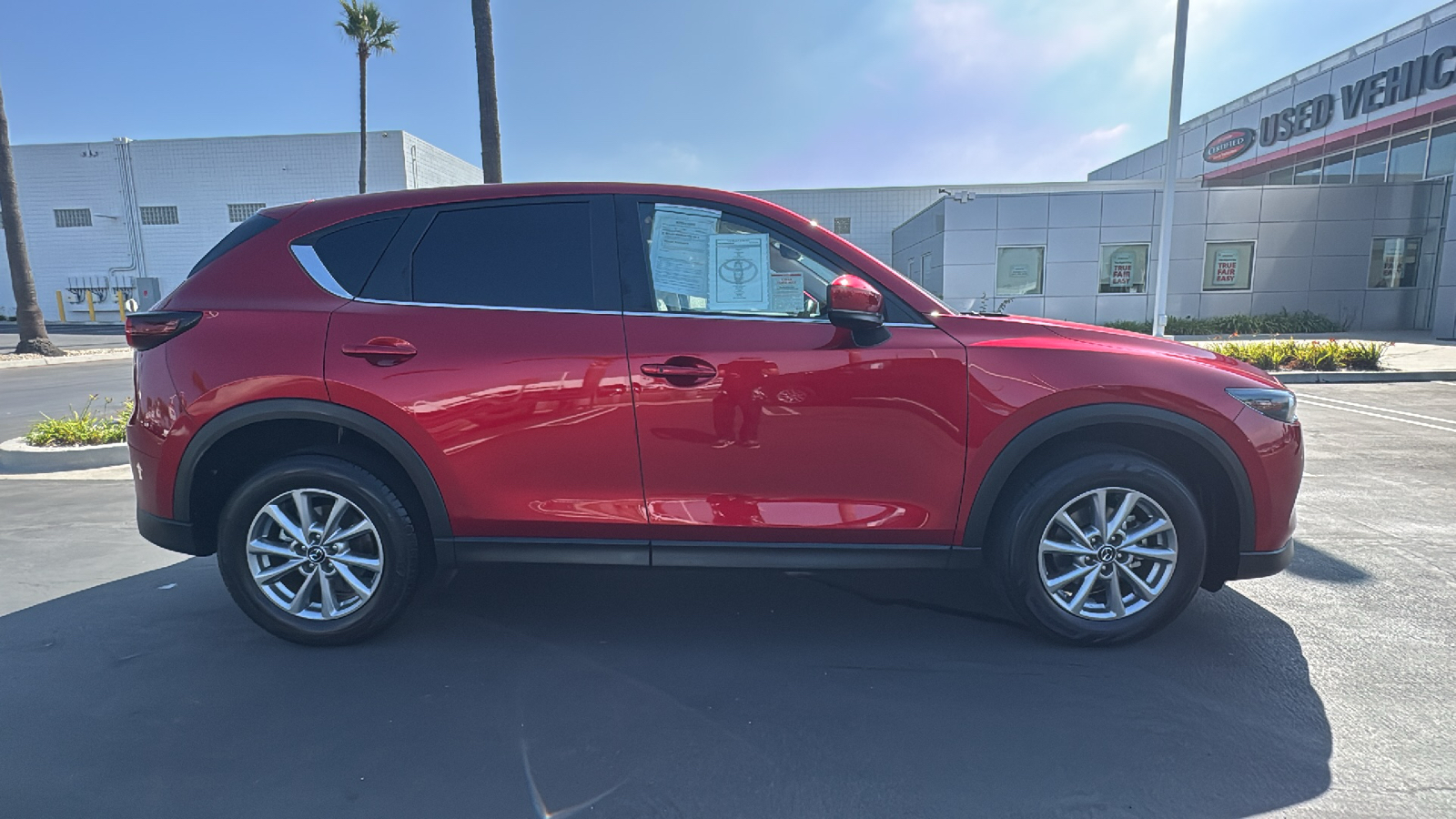 2023 Mazda CX-5 2.5 S Preferred Package 2