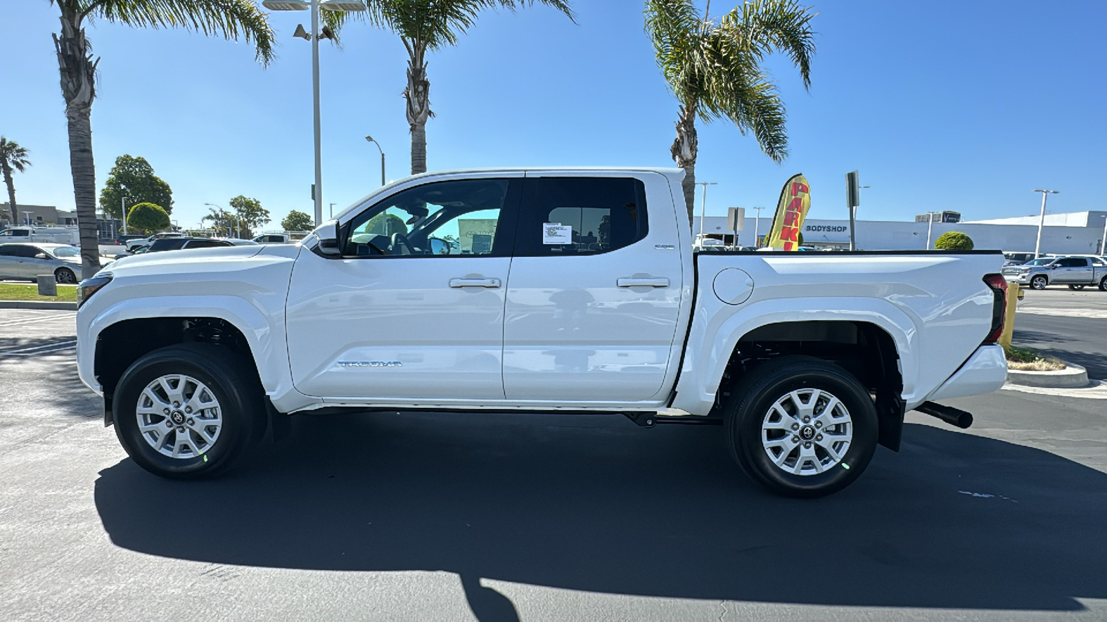 2024 Toyota Tacoma SR5 Double Cab 5 Bed AT 6